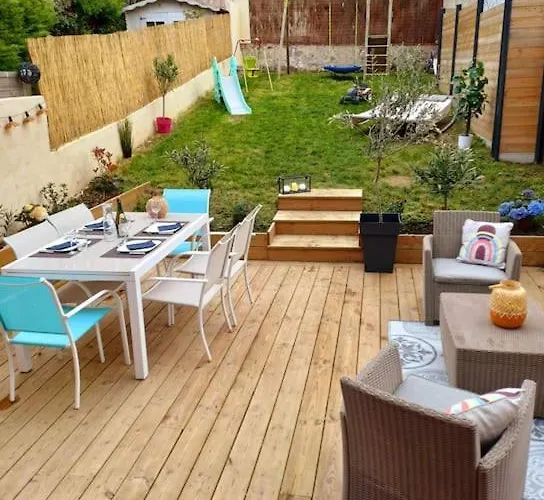 Maison De Familiale A 滨海图维列