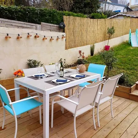 Maison De Familiale A