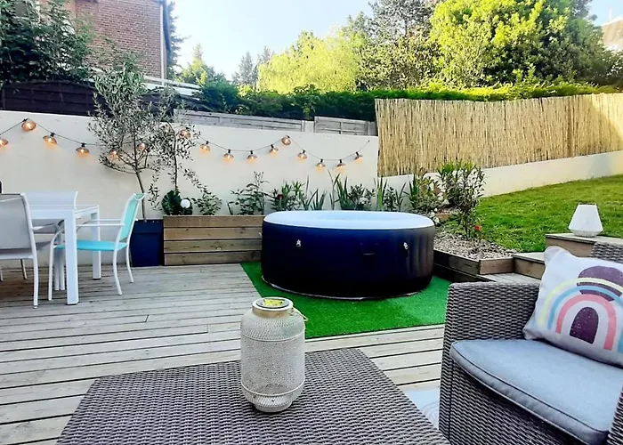 Maison De Familiale A